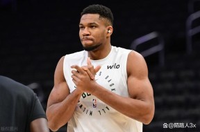 官方网站-DWG不断突破！，字母哥连续十场比赛得分超过重返赛场上演精彩一战-官方网站