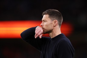 PG soft game-关于赛地聚焦：德甲今夜热度飙升，里昂战术微调，目标明确，赛程密集仍需轮换的信息-PG soft game