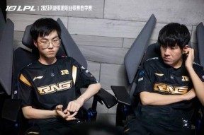 PG电子-关键时刻社区盾焦点战，阿贾克斯单刀错失，话题不断，轮换策略成焦点-PG电子